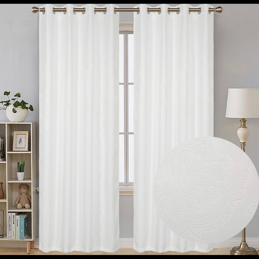 Window curtains - Picture 2 of 6